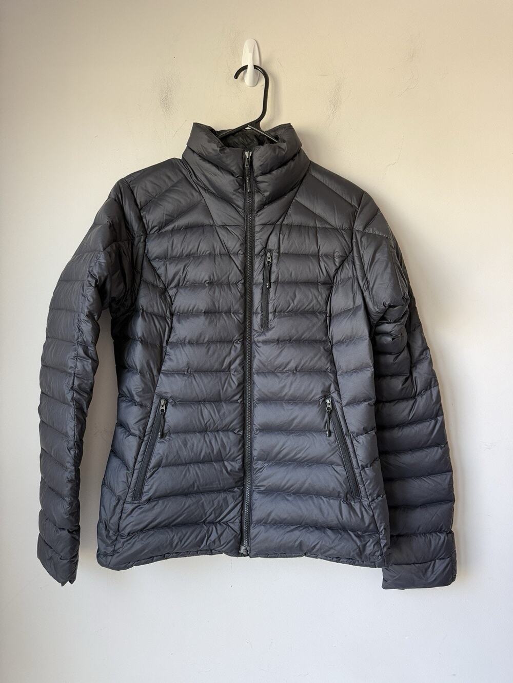 North Face Puffer Jacket Women’s Small Black Series 800 Down Fill Packable